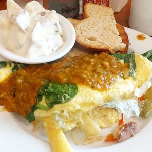Mosquito Cafe Veggies Omelet